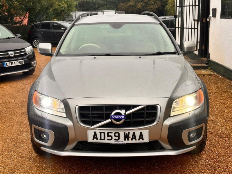 VOLVO XC70