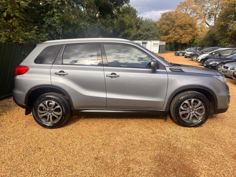 SUZUKI VITARA