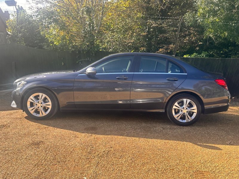 MERCEDES-BENZ C CLASS