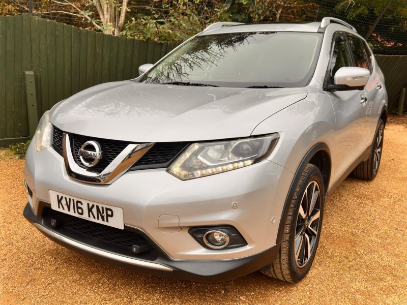 NISSAN X-TRAIL