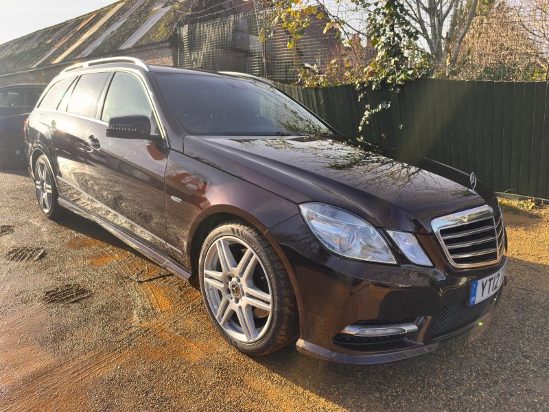 MERCEDES-BENZ E CLASS
