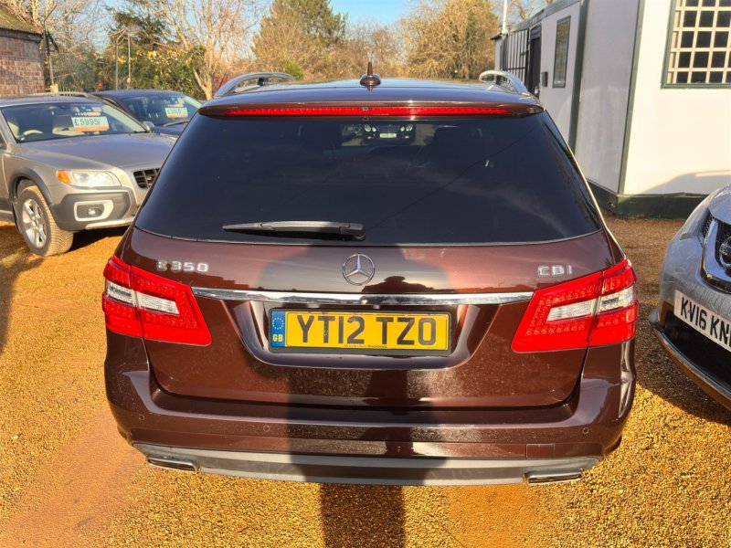 MERCEDES-BENZ E CLASS