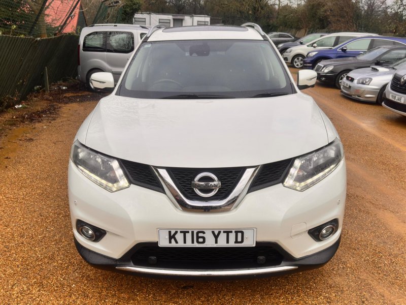 NISSAN X-TRAIL