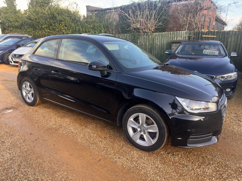 AUDI A1