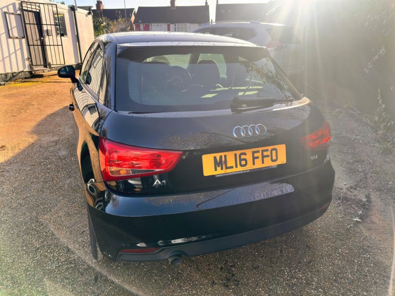AUDI A1