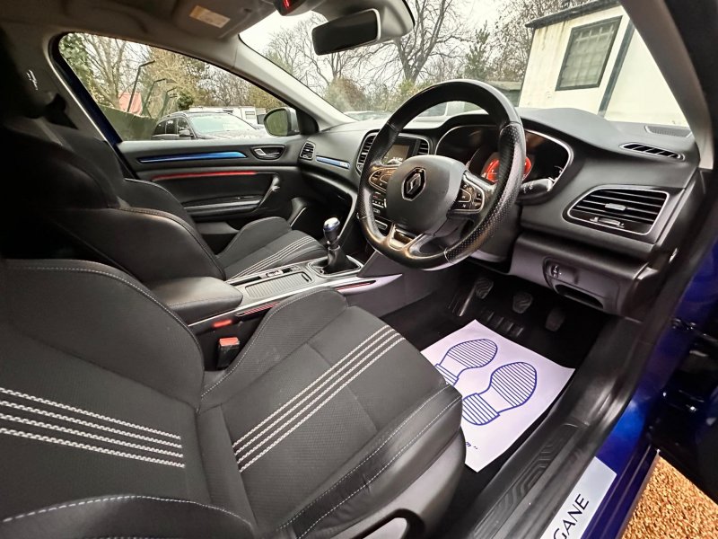 RENAULT MEGANE