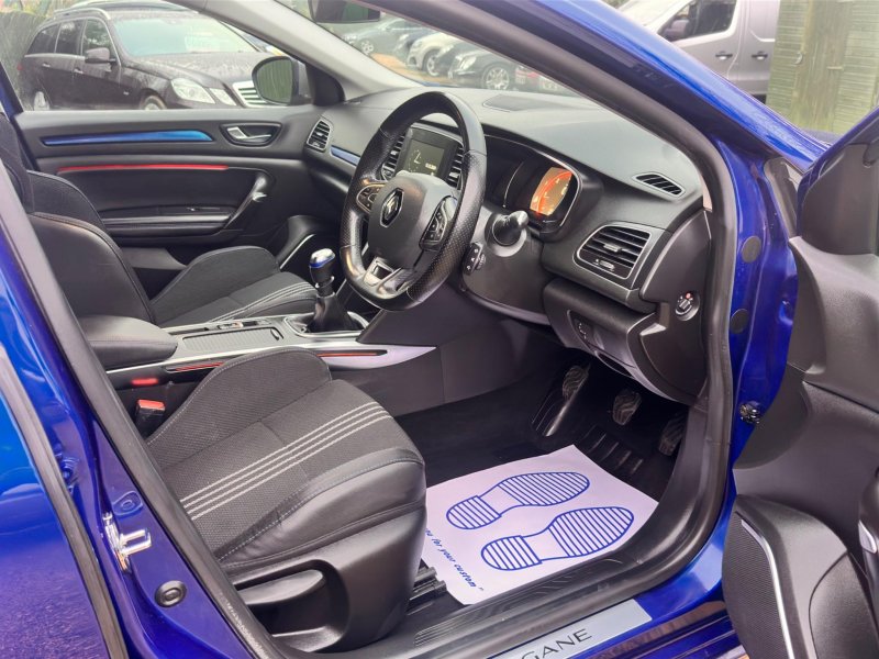 RENAULT MEGANE